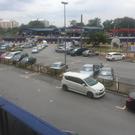 Desa House Hotel Kepong Exterior foto
