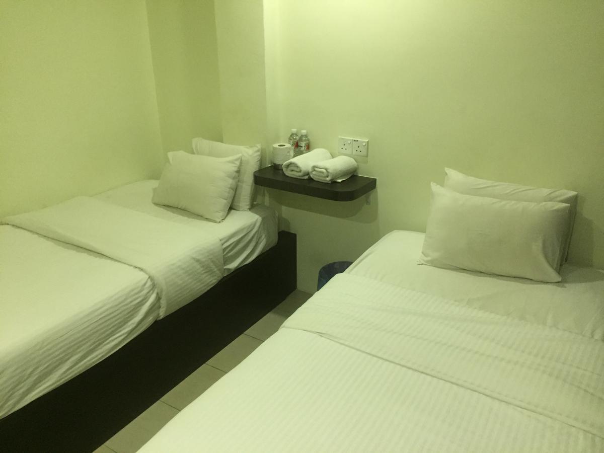 Desa House Hotel Kepong Exterior foto